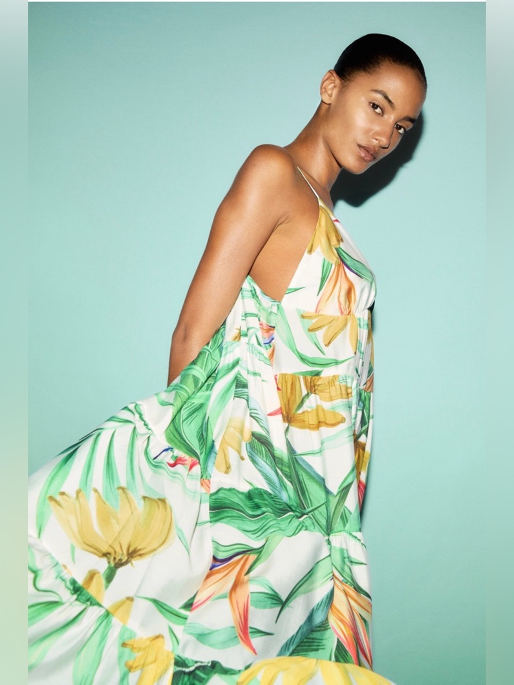 H&M Floral Tiered Maxi Dress XXL V-Neck Summer Sleeveless Viscose Blend - Picture 3 of 13